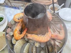 -一口猪海鲜浑锅·东北家常菜