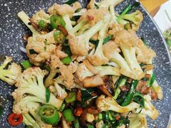 -肘子酥·天津捞面(德云社店)