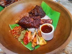 -Naughty Nuri’s Phuket