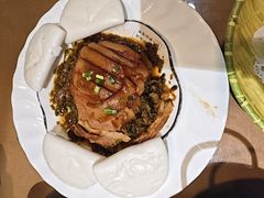 -东口码头·烧鸽子·鱼头泡饼·地方菜(金鹰悦城店)
