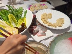 -泓炙颐凤鲜海鲜火锅料理(桐乡店)