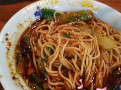 -兵哥豌豆面(雅颂居店)