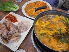 -元堂脊骨土豆汤(明洞2号店)