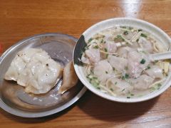 -黄阿姨锅贴大王(万航渡路店)