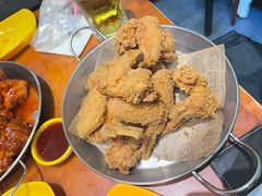 -BHC炸鸡(明洞总店)