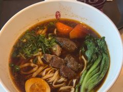 -康师傅私房牛肉面(申虹店)
