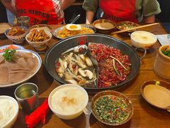 -萍姐火锅·公路夜市(武汉首店)