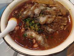 -丽丽三鲜螺蛳粉(田林路店)