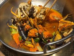 -七欣天香辣蟹火锅(上海银亿滨江店)