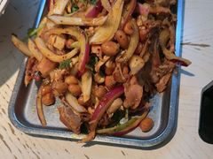 -喝丢一只鞋海鲜烧烤·海肠捞饭(市场店)