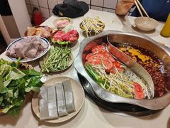 -岗上渣渣老火锅(两路口店)