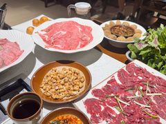 -贵府酸汤牛肉火锅·贵州老字号(飞山街店)