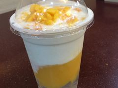 -陈记甜品窝(中山北路店)