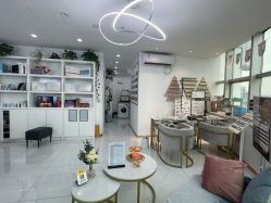 -瓷肌博士·祛痘科技美肤