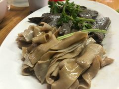 -乌文新澄海卤鹅店