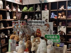 -钟书阁(松江泰晤士小镇店)