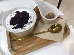 椰奶紫米银耳羹-炖物24章·顺时轻养茶(杭州大厦店)