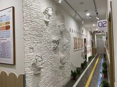 -缤纷鸟美术书法(汉神购物广场校区)