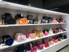 -唯品会(北京国瑞城店)