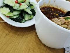 -蓉李记成都名小吃(武汉菱角湖万达店)