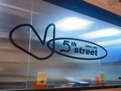 -前进5路汉堡炸鸡(汉街skp店)