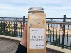 -莫内艺术岛海景咖啡