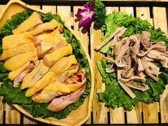 -尚尚仙·酸汤猪手·猪肚鸡火锅(华联万柳购物中心店)