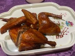 烟熏乳鸽-惠食佳·朱雀(东方商厦店)