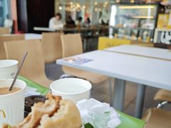 -麦当劳(假日广场店)