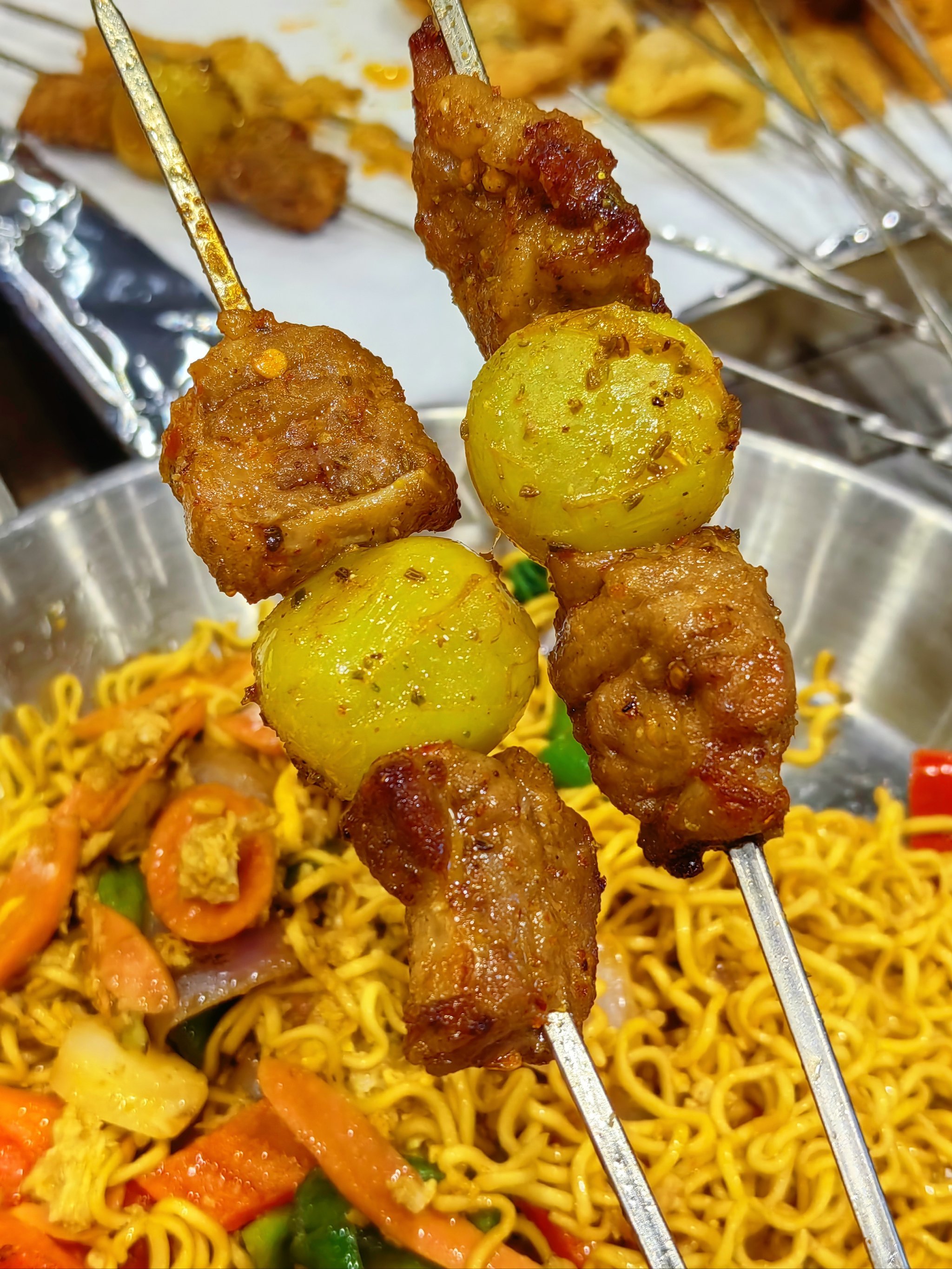 在天隆寺❗这个阳光玫瑰牛肉串好好吃啊❗❗