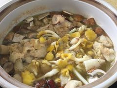 -东巴谷野生菌火锅餐厅