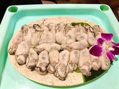 台山生蚝-尚竹阁冬瓜盅·18年地标美食(平洲店)