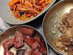-草家酱蟹炭火烤肉店(珲春南路二店)