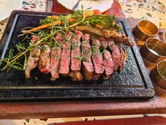 -斯普汇生蚝牛排馆(中骏世界城店)