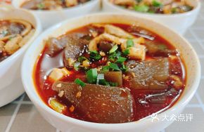 Chengcheng Wheat Noodles in Sour Soup