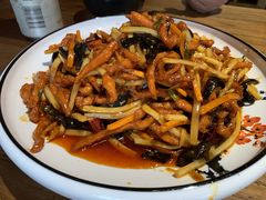 -东来菜馆•手抓海鲜家常菜•海鲜锅贴(鸽子窝店)