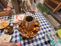 -雪熊哈尔滨烧烤·精酿啤酒·砂锅(中央胜境店)