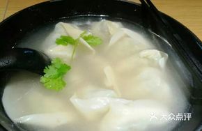 Chicken Broth Three-Flavor Dumplings