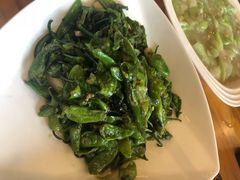 -洋沙湖湖色生鲜主题餐厅