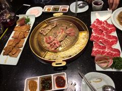 -猪啊牛呀羊啊铜盘烤肉(正大广场店)