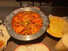 -胖哥俩肉蟹煲(世茂国际广场店)