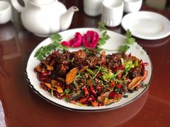 莱芜炒鸡-美顺香食府鱼头老店(雪野湖店)