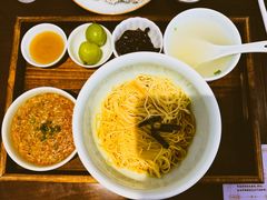 -蟹上黄·蟹黄面·江南糖水(人民广场店)
