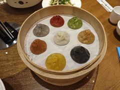 -乐忻皇朝(上海中心大厦店)
