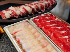 -三出山火锅(南京万象天地店)