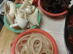 平菇-重庆老火锅王(永陵路分店)