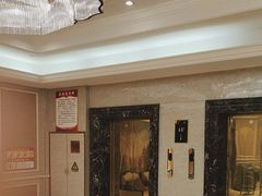 -沪华海鲜大酒楼(南汇店)