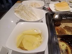 -海底捞火锅(长宁路龙之梦店)