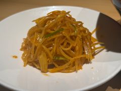 -关东小磨东北菜(上海长风大悦城店)