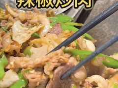 -费大厨辣椒炒肉(万家丽一店)